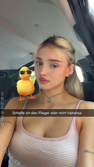 HoneyPuu photo