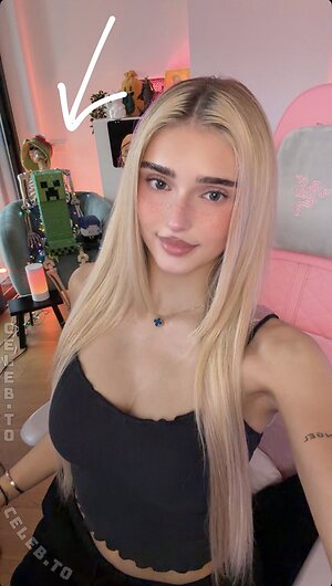 HoneyPuu photo