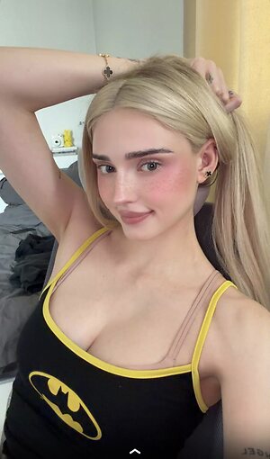 HoneyPuu leaked photo #298