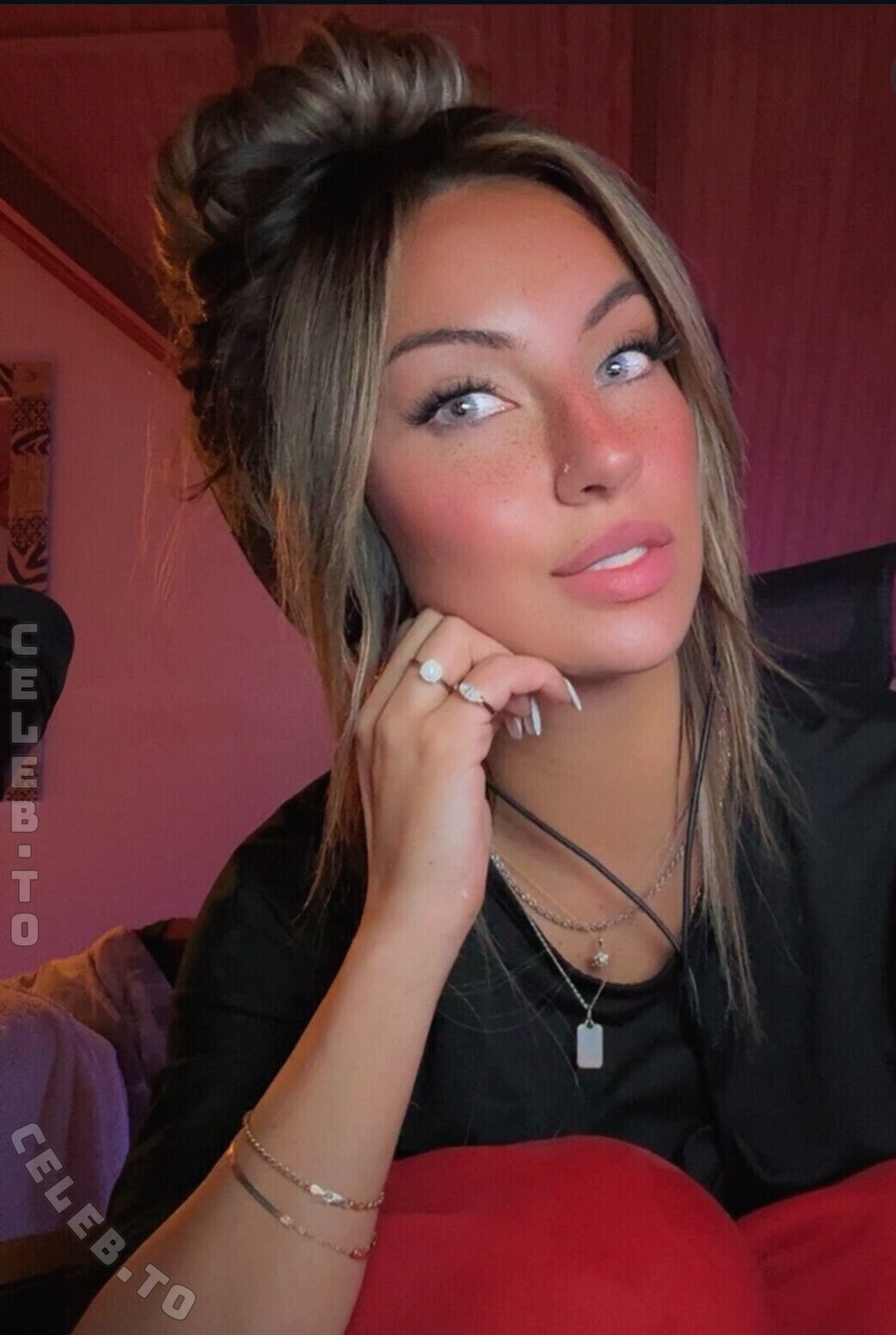 HONEYxxo photo