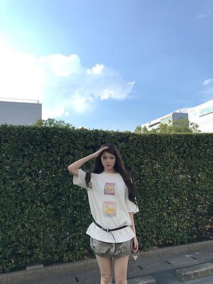 Hong Eunchae leaked photo #2