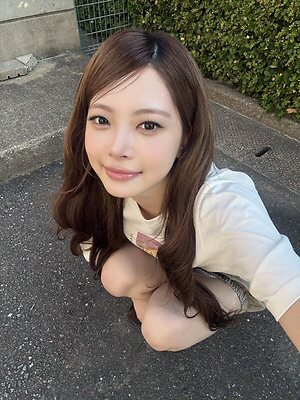 Hong Eunchae leaked photo #3