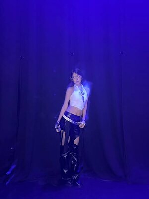 Hong Eunchae leaked photo #26