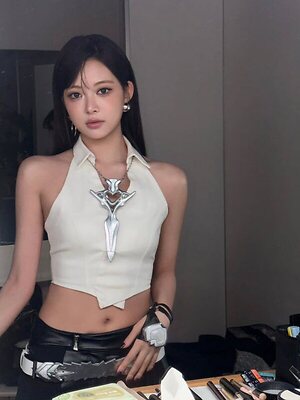 Hong Eunchae leaked photo #28