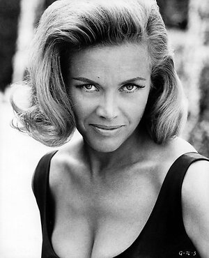 Honor Blackman leaked photo #8