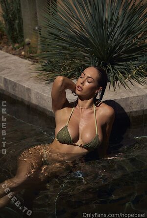 Hope Beel photo