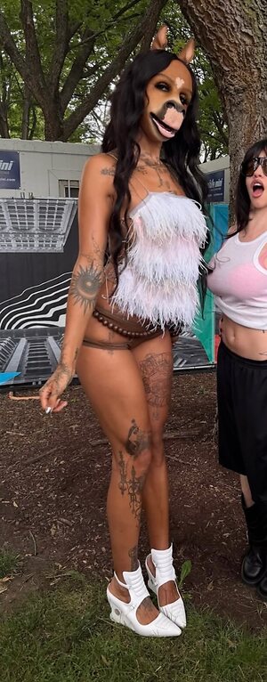 HorsegiirL leaked photo #4