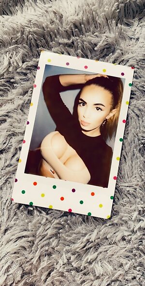 HotBella Nude Leaked Photo #95