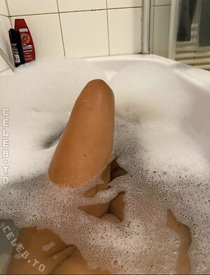 hot_craxy_29