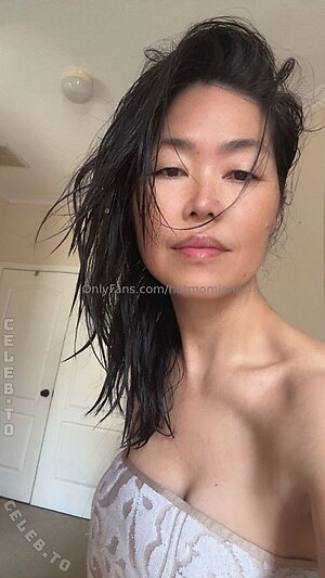 HotMomJane photo