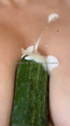 HotMomJane leaked photo #105