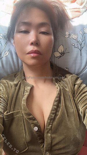 HotMomJane leaked photo #127