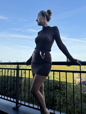 HotwifeFleur leaked photo #9