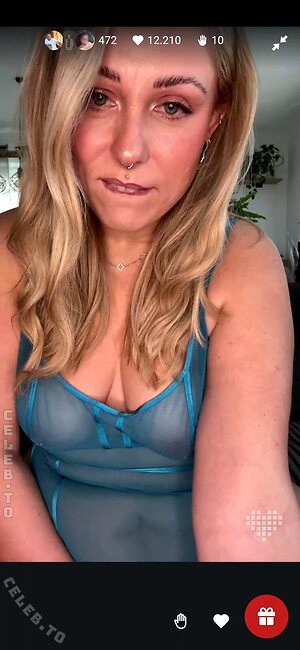 Hotwife_Kle Nude Leaked Photo #78