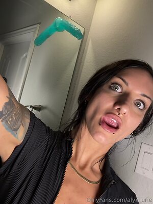 HoustonHotwife leaked photo #4