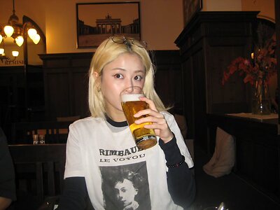 Huh Yunjin leaked photos