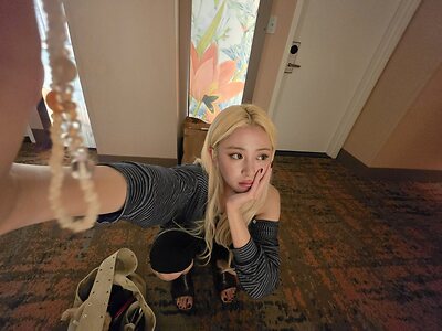 Huh Yunjin leaked photo #256