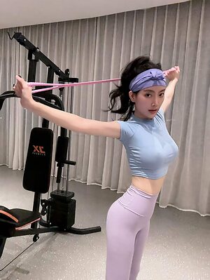HUI Nude Leaked Photo #3