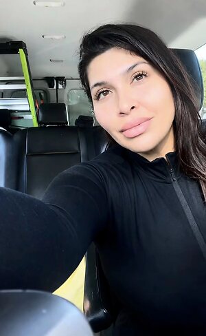 Humongous Tit Nude Leaked Photo #4