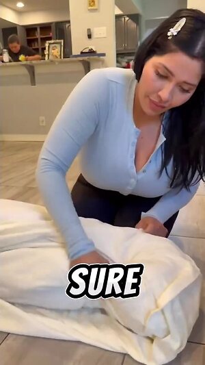 Humongous Tit Nude Leaked Photo #40