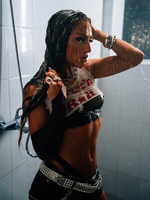 Hungarian Celebrity Pictures &amp; Photo Sets leaked photo #61