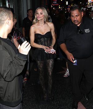 Hunter King leaked photo #72