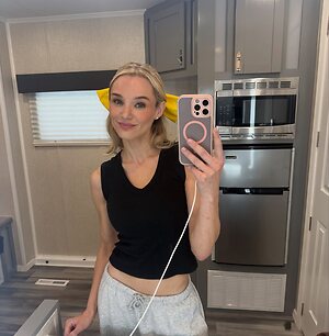 Hunter King