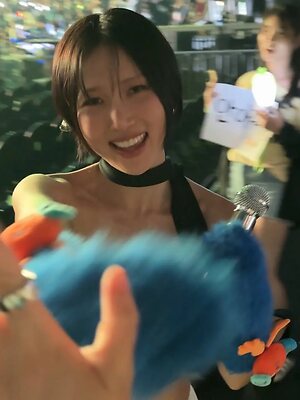 HWASA leaked photo #20