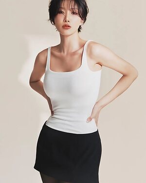 HWASA leaked photo #36