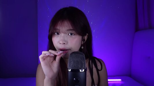 Hweeyuu Nude Leaked Photo #21
