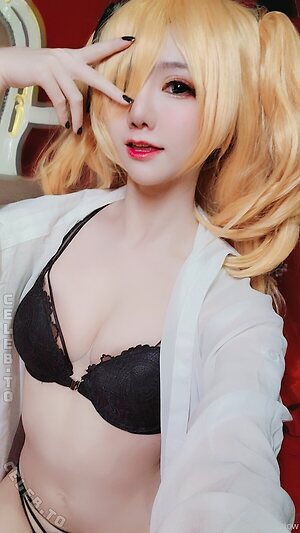 iamdorasnow Nude Leaked Photo #24