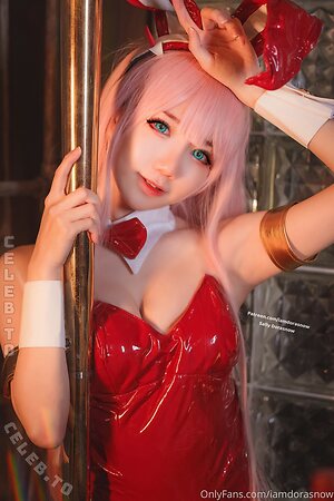 iamdorasnow Nude Leaked Photo #33