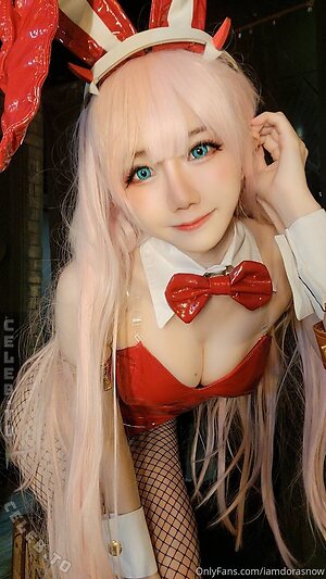 iamdorasnow Nude Leaked Photo #34