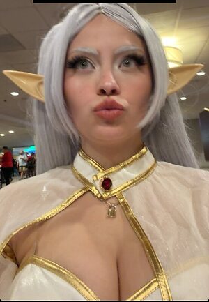 Iamkittycosplay leaked photo #2