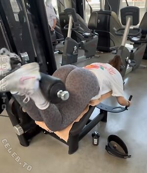 iammerlee Nude Leaked Photo #6