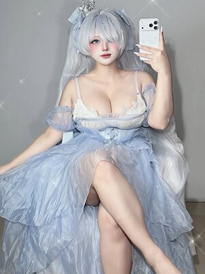 iamyourwaiffuu leaked photo #5