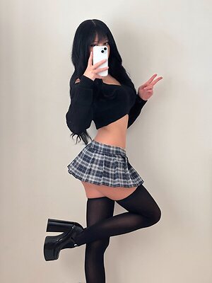 iceluvvs leaked photo #8