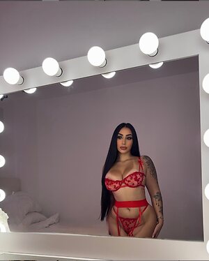 ICY NINA