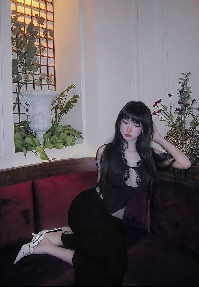 idontwannabeyouanymore leaked photos