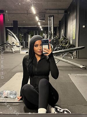 iiso.abyy Nude Leaked Photo #40