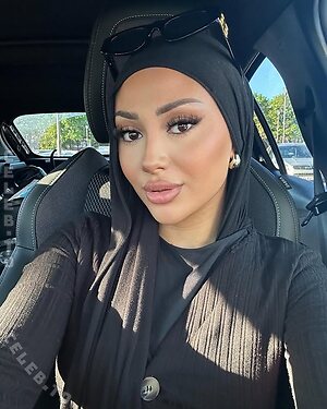 iiso.abyy Nude Leaked Photo #50