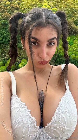 Ika Dauria Nude Leaked Photo #74