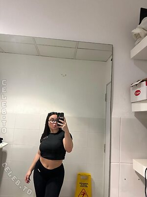 Ilaais Nude Leaked Photo #18