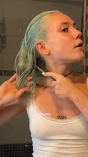 Ilovehercrookedteeth leaked photo #74