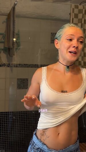 Ilovehercrookedteeth leaked photo #78