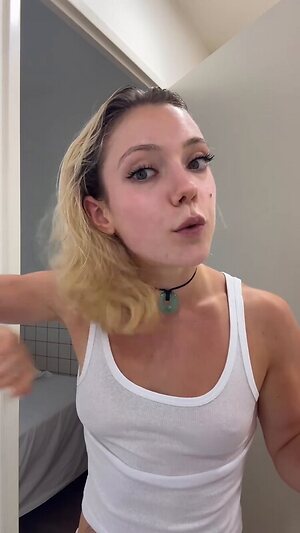 Ilovehercrookedteeth Nude Leaked Photo #123
