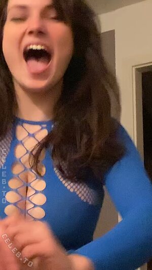 ilovesushi.and.coffee Nude Leaked Photo #3