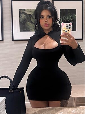 Iluvcinnie leaked photo #11