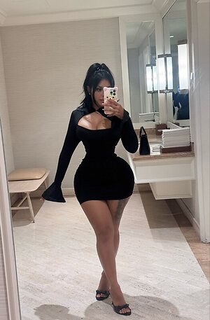 Iluvcinnie leaked photo #13