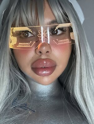 Iluvcinnie leaked photo #32